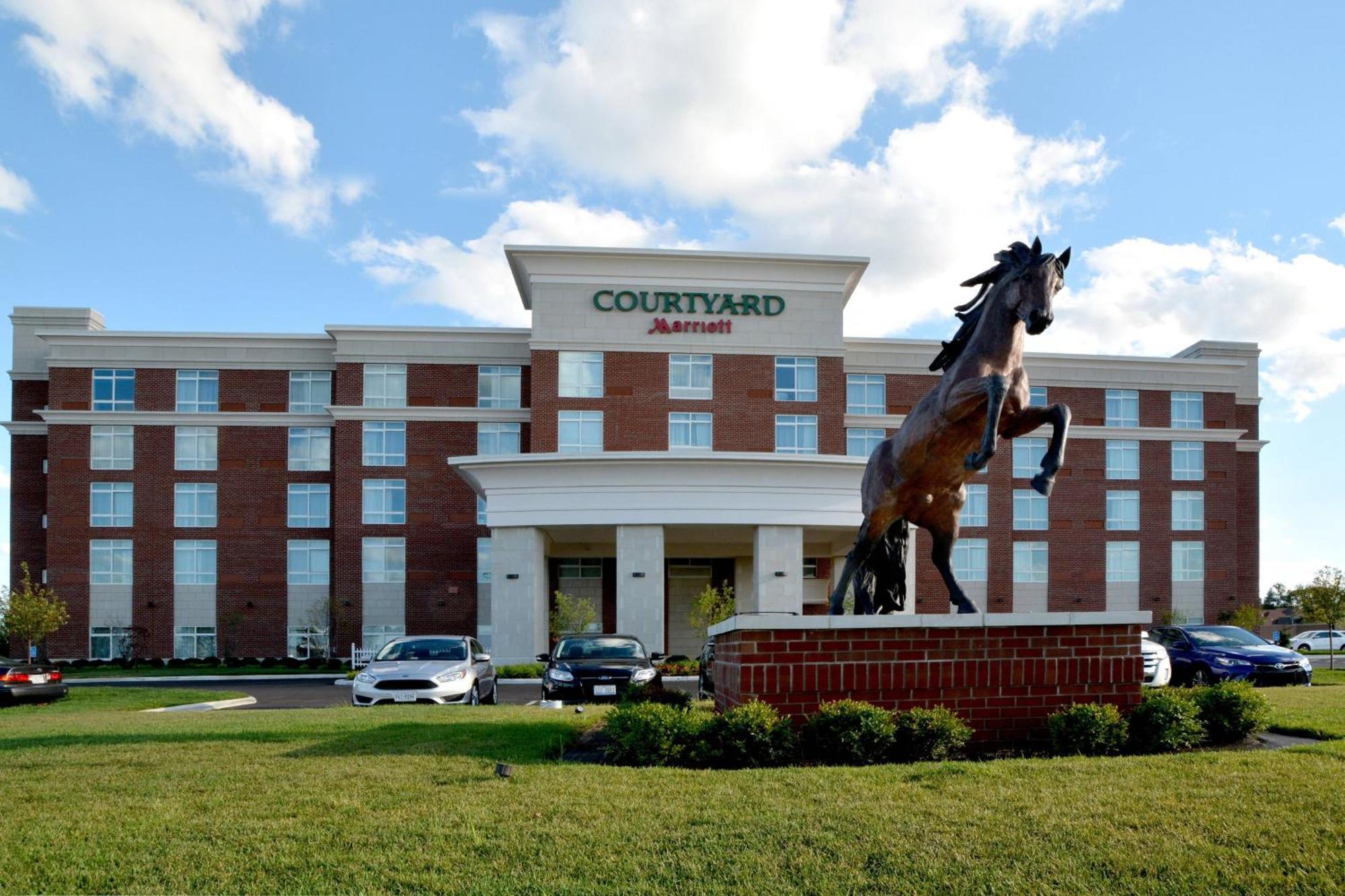 Courtyard By Marriott Youngstown Canfield Zewnętrze zdjęcie
