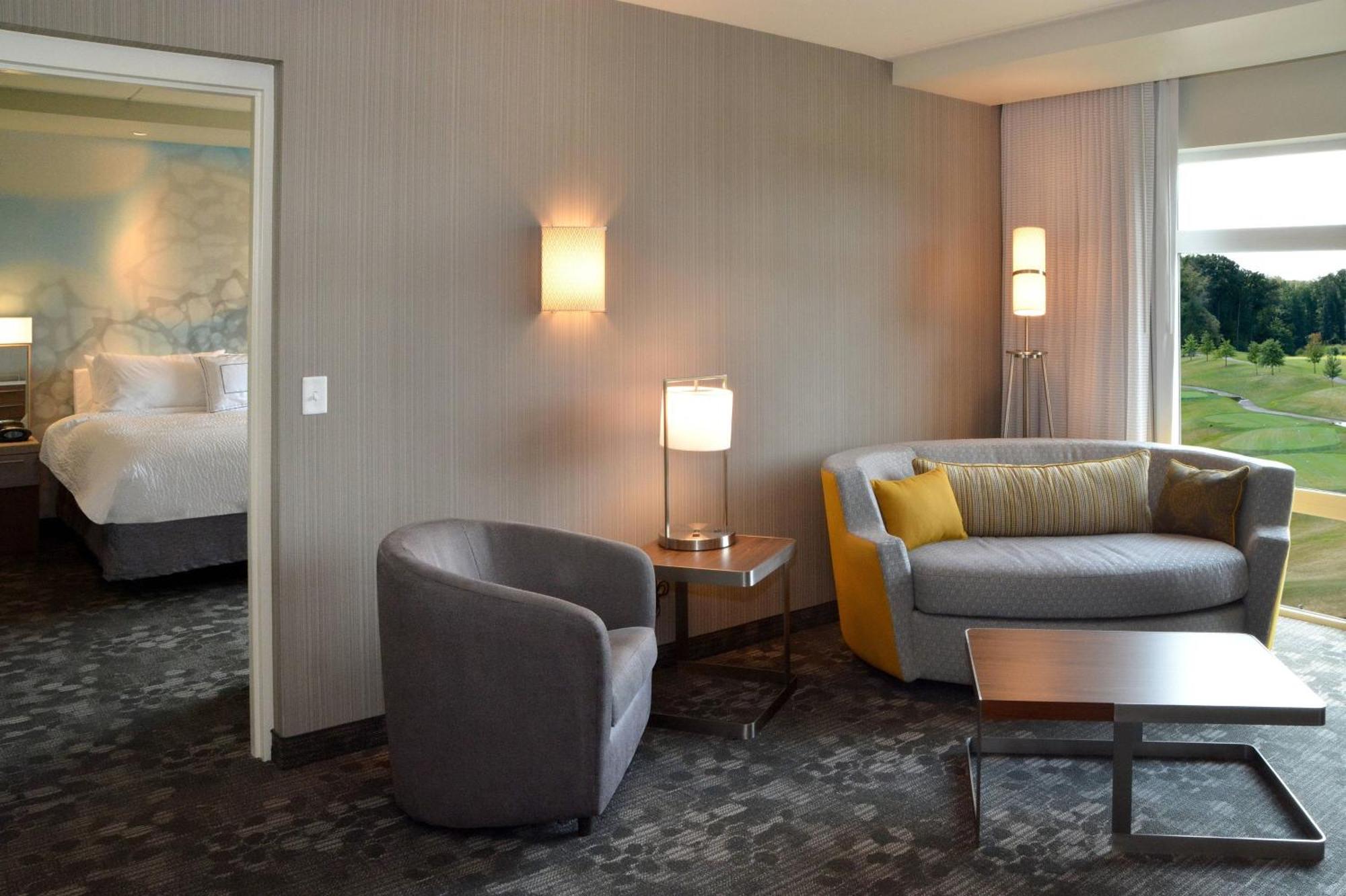 Courtyard By Marriott Youngstown Canfield Zewnętrze zdjęcie